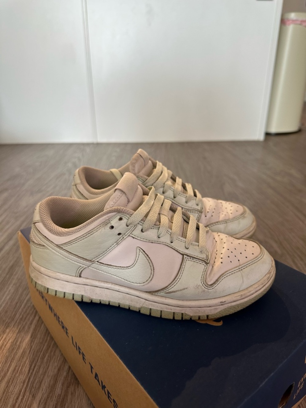 nike dunks - mint green